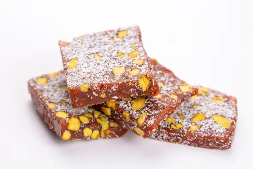 CEZERYE ANTEP FISTIKLI